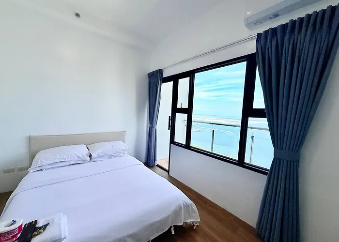 Sky N Sea Staycation Malate Bayview Mansion 4* Manila